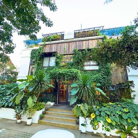 Cabins By Eco Hotels Tagaytay City Exteriör bild