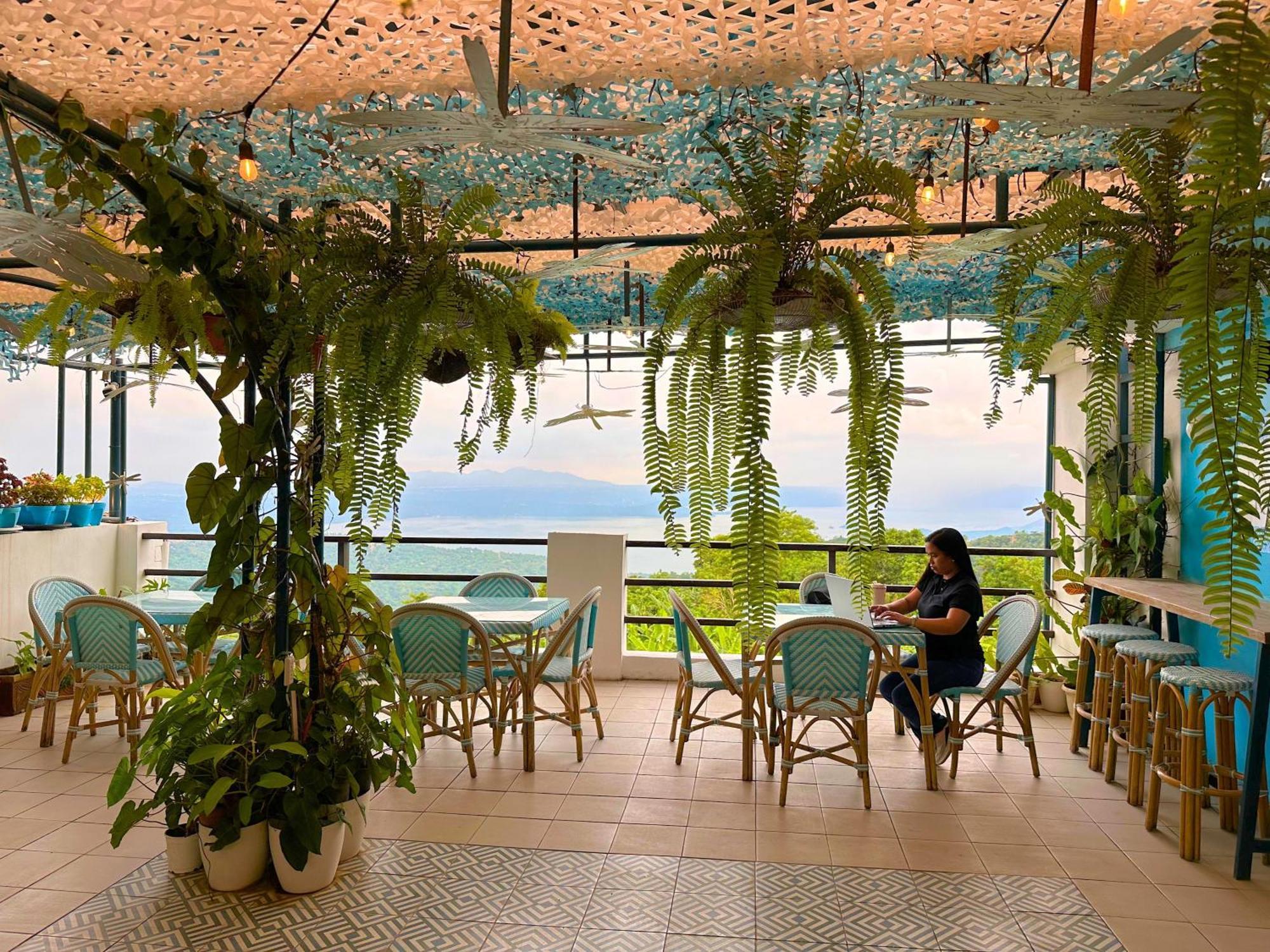 Cabins By Eco Hotels Tagaytay City Exteriör bild