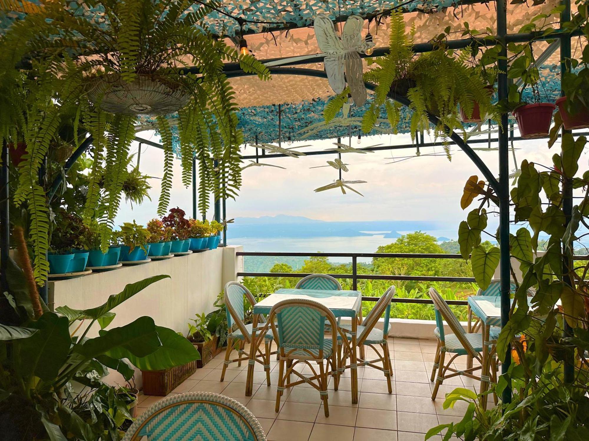 Cabins By Eco Hotels Tagaytay City Exteriör bild